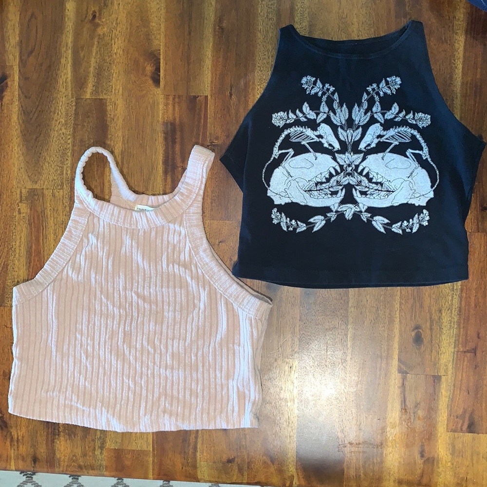 Crop top bundle - size small/medium